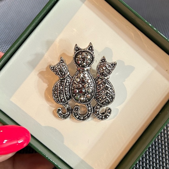 Vintage Cat Trio‎ Brooch